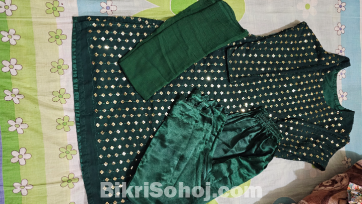 সালোয়ার কামিজ